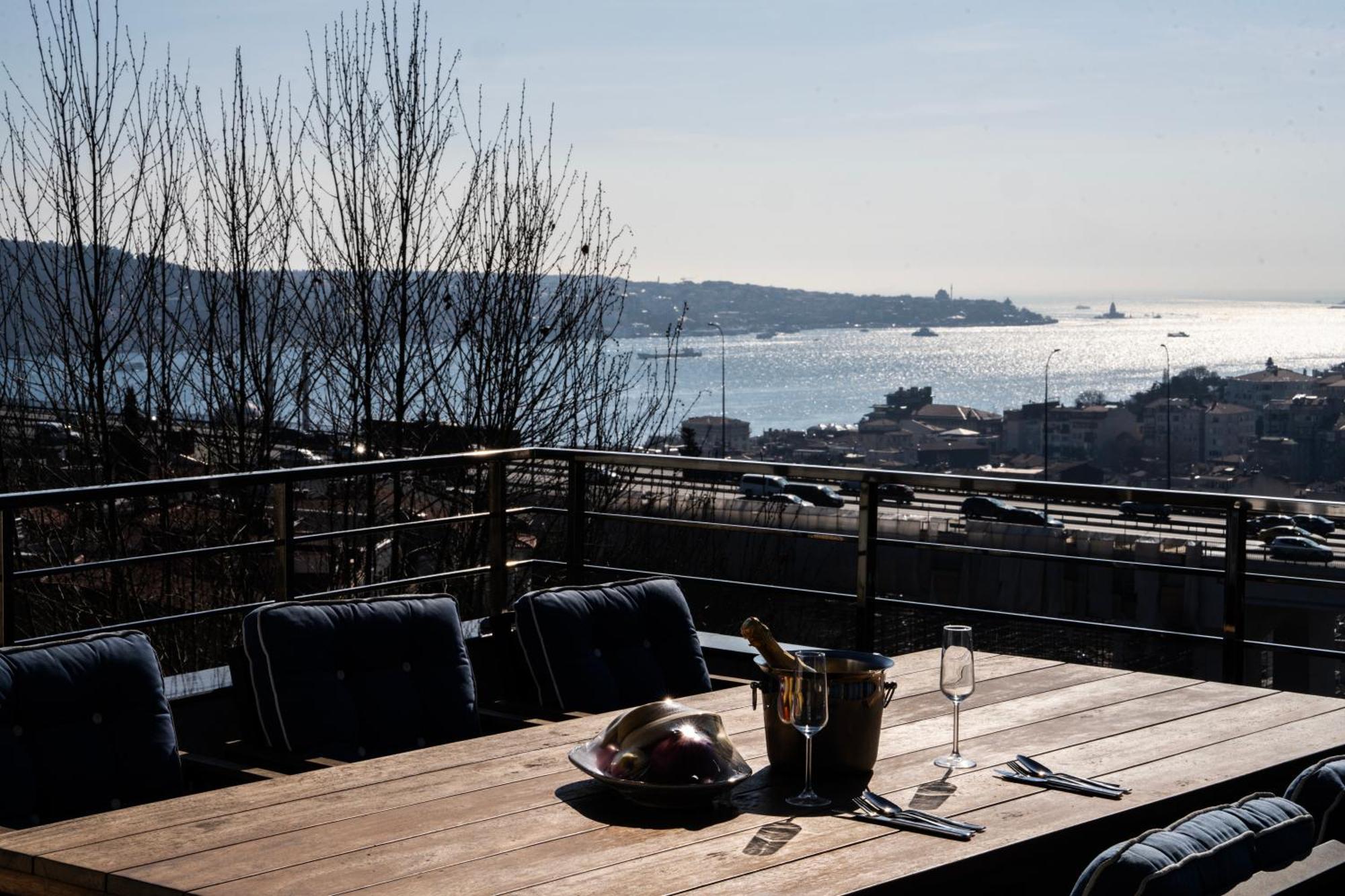 Mona Bosphorus Отель Стамбул