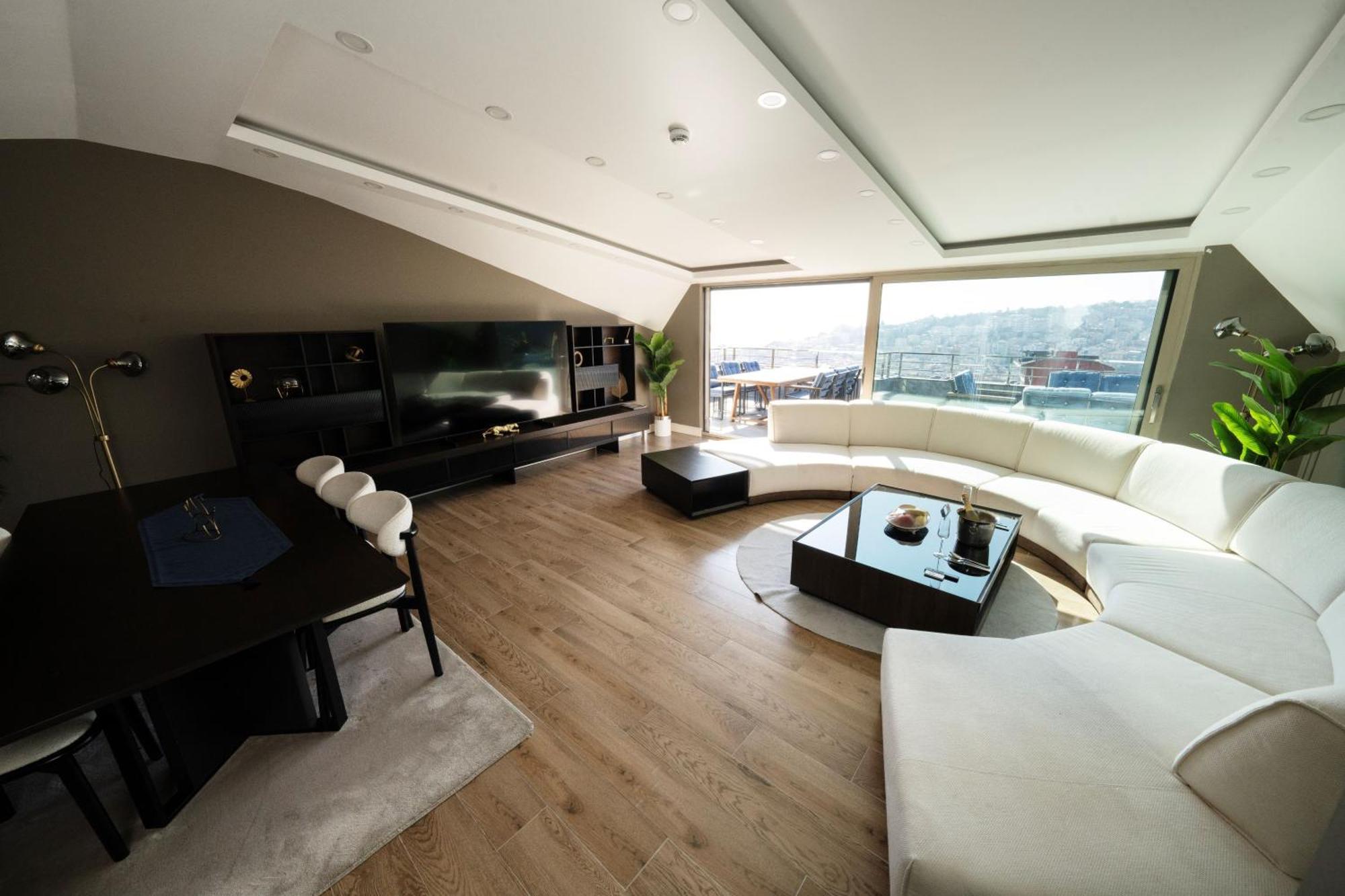 Mona Bosphorus 4*