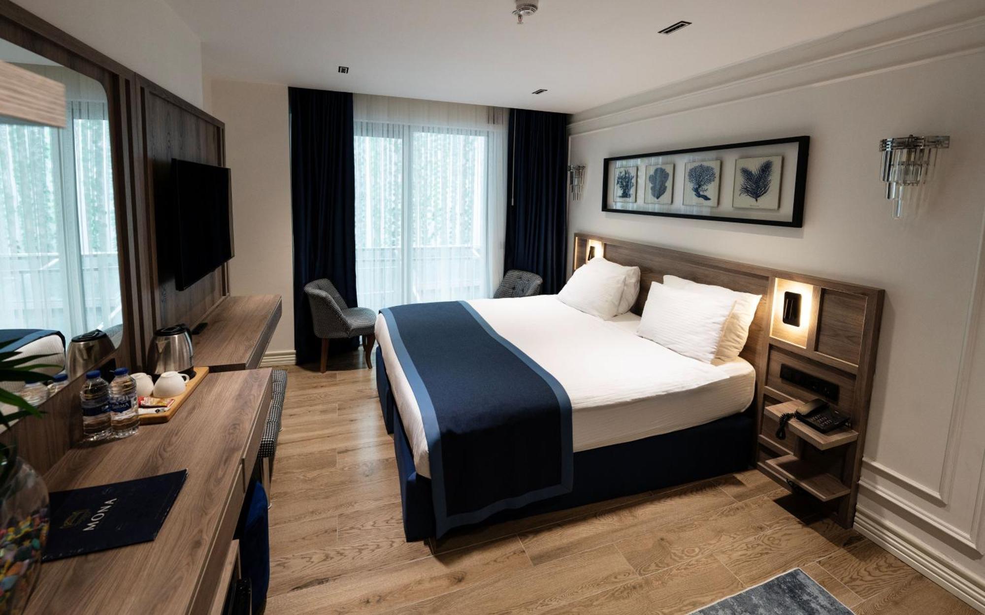 Mona Bosphorus Отель 4*